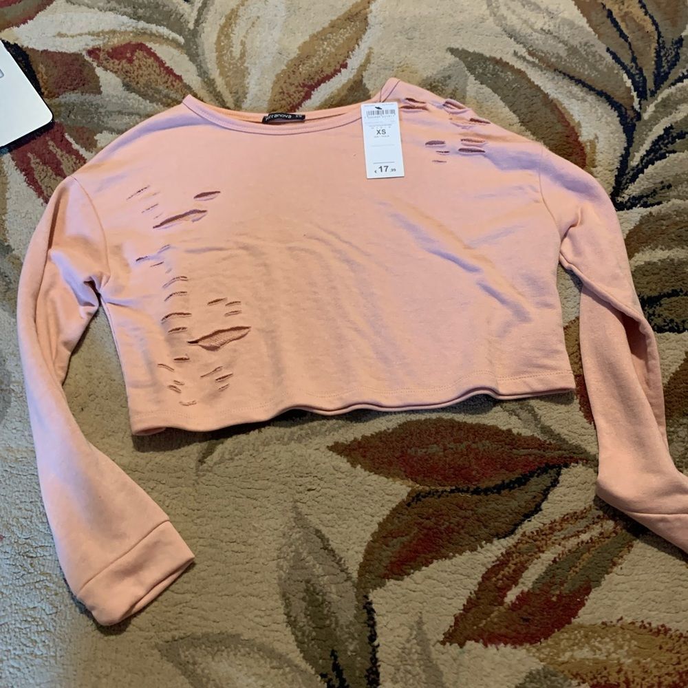 Terra Nova distressed cropped long sleeve xs